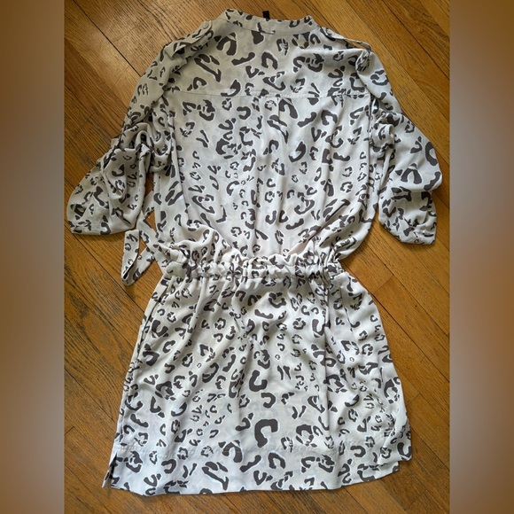 BCBGMAXAZRIA ANIMAL PRINT DRESS - Picture 10 of 10